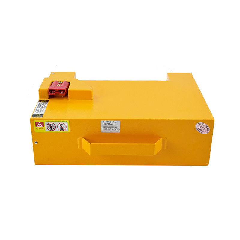 Courant de charge maximal 100A Batterie électrique de chariot élévateur 48V Voltage pour des performances optimales