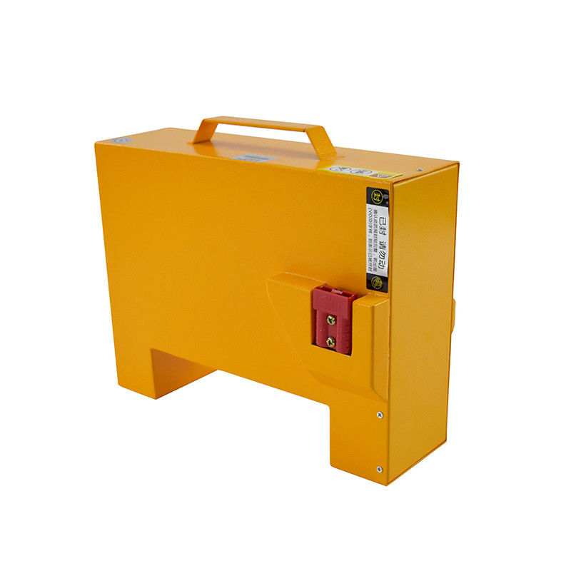 Courant de charge maximal 100A Batterie électrique de chariot élévateur 48V Voltage pour des performances optimales