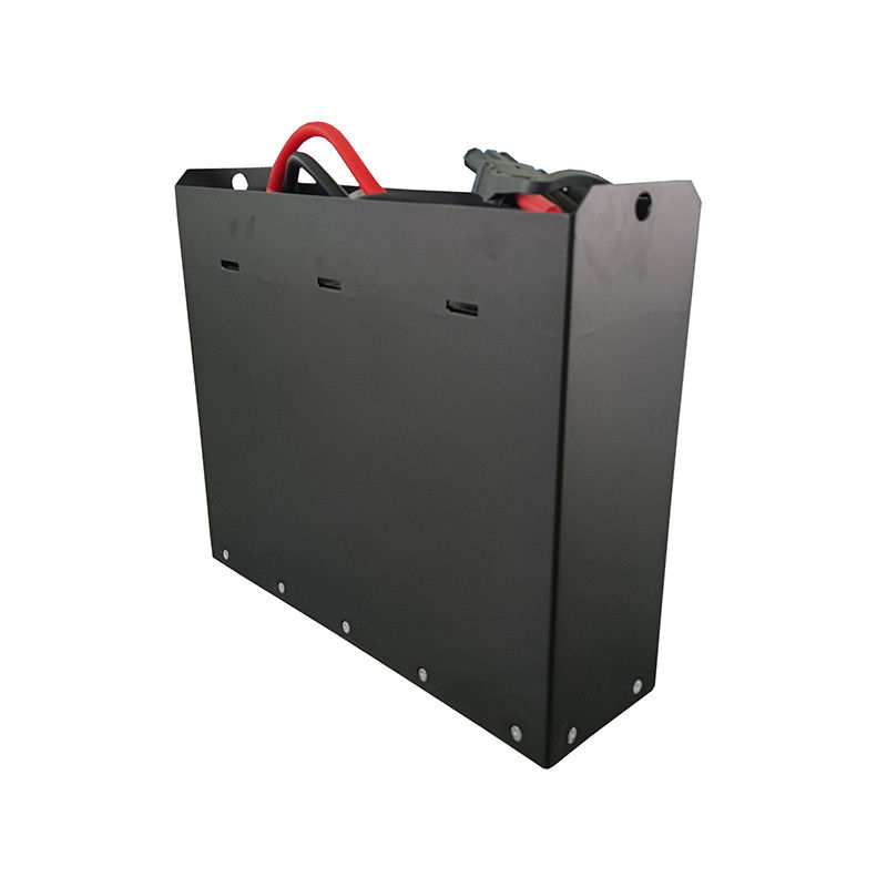 Batterie de chariot élévateur au lithium-ion étanche 25.6V 202AH Longue durée de vie 640*190*520mm
