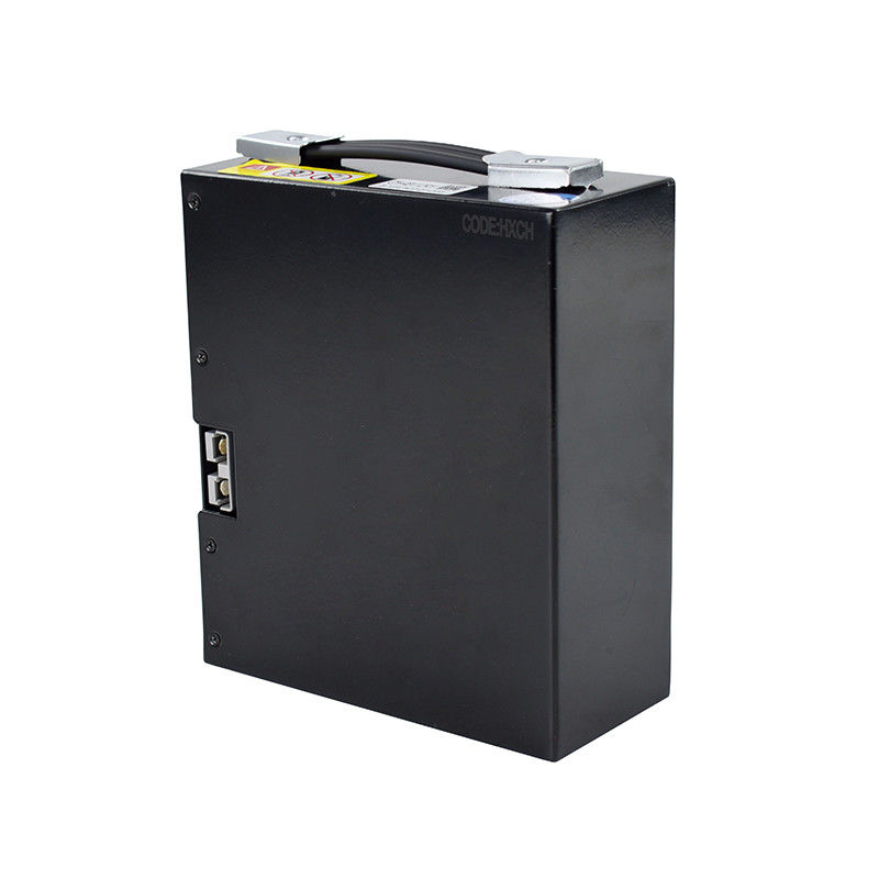 188*85.5*215.5mm Dimensions 48 Volt Batterie de chariot élévateur au lithium-ion avec une capacité de 10AH