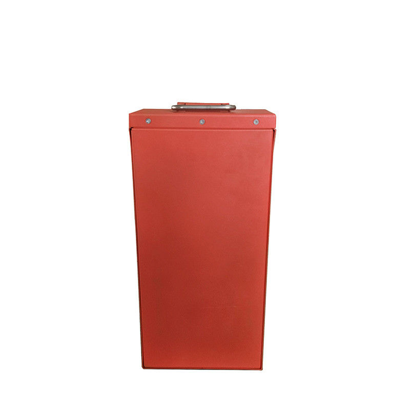 Batterie au lithium pour chariot élévateur rouge avec tension 24V pour une longue durée de vie